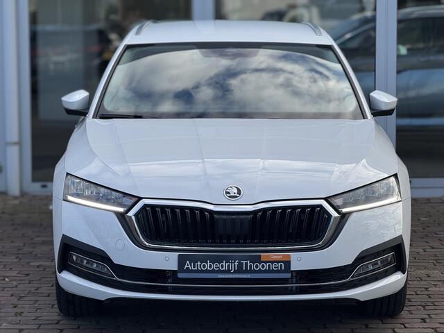 Skoda OCTAVIA Combi 1.4 TSI iV PHEV Style | Camera | ACC | LED