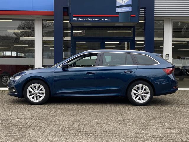 Skoda OCTAVIA Combi 1.5 e-TSI Business Edition Plus / Automaat / NL-Auto / 150 PK / Apple-Carplay & Android-Auto / Adaptive Cruise-Control / Draadloze-Telefoonlader / Climate-Control / DAB Radio-Bluetooth / Navi / Keyless / Dodehoek-Detectie / Wegklapbare-Trekhaak / PD