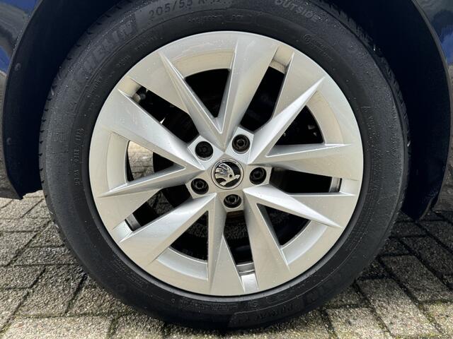 Skoda OCTAVIA 1.0 TSI Business Edition| Virtual Cockpit, Stoelverwarming, Clim