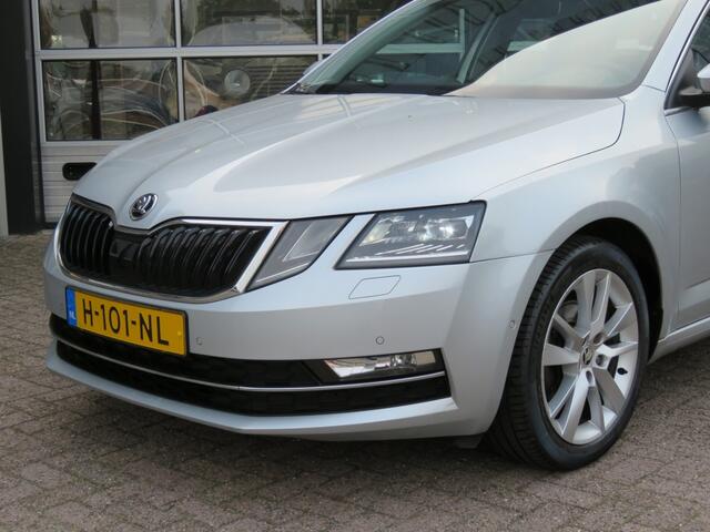 Skoda OCTAVIA Combi 1.0 115pk TSI Greentech Business Edition Plus / Led / Came