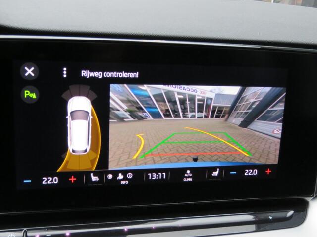 Skoda OCTAVIA Combi 1.0 TSI 110PK Business Edition / Elec.klep / Navi / Trekha