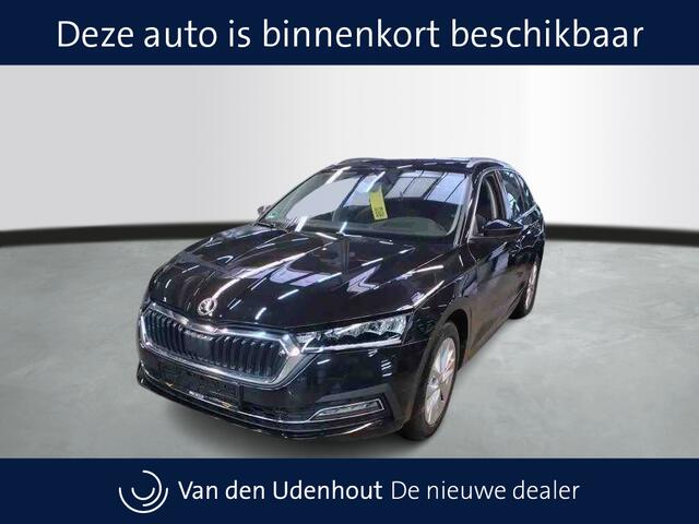 Skoda OCTAVIA Combi 1.5 eTSI 150pk Automaat Style / Panoramadak / Head Up / Memory / Wordt Verwacht