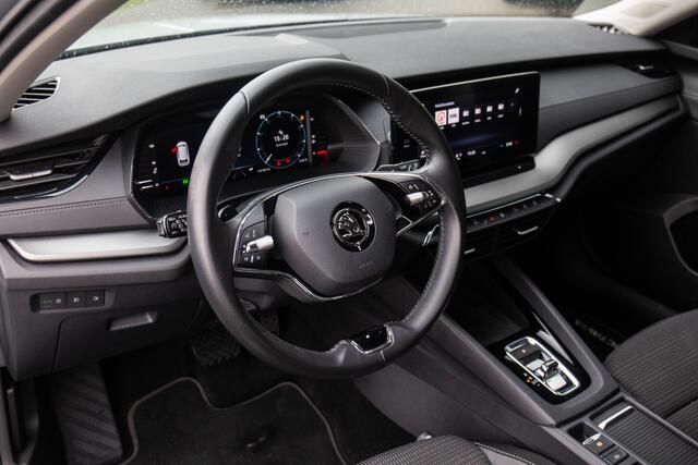 Skoda OCTAVIA Combi 1.0 e-TSI Business Edition , Virtual cockpit, Carplay,
