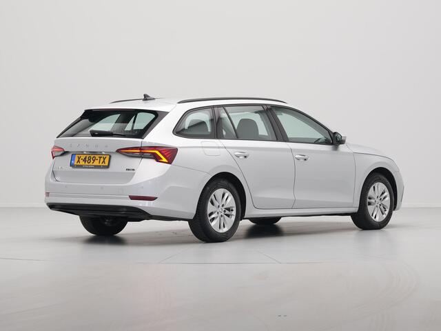 Skoda OCTAVIA Combi 1.0 e-TSI 110pk DSG Business Edition Navigatie Pdc Cruise Lm Velgen 324