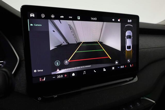 Skoda OCTAVIA First Edition 1.5 TSI m-HEV 85 kW / 115 pk Automaat | Adaptive Cruise control | Lane assist | Keyless Entry | Parkeer sensoren voor en achter | Acteruitrijcamera|