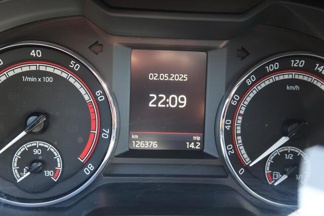 Skoda OCTAVIA Combi 2.0 TSI RS 245 Business VRS PANO-DAK/TREKHAAK/CAMERA/STOELVER/