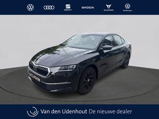 skoda-octavia-1.5-tsi-mhev-business