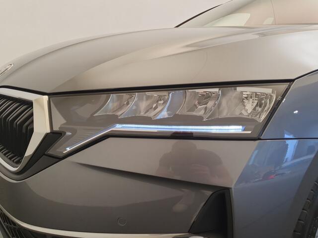 Skoda OCTAVIA Combi 1.5 TSI MHEV 115pk DSG/AUT Business Edition Camera, Winterpakket, Keyless