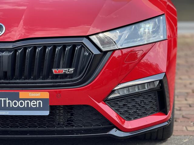 Skoda OCTAVIA Combi 1.4 TSI RS iV PHEV Business Trekhaak | ACC | Dodehoek | Keyless | Camera