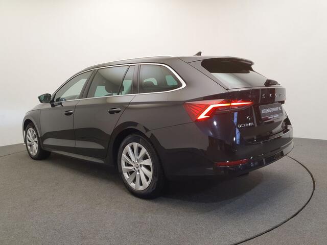 Skoda OCTAVIA Combi 1.0 e-TSI 110pk DSG/AUT Business Edition Camera, Cruise control, Virtual cockpit