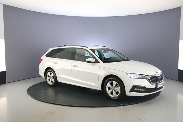 Skoda OCTAVIA Combi Business Edition 1.0 TSI 110pk Trekhaak, Elektrische achterklep, Cruise control, Navigatie, Parkeersensoren, Airco, Stoelverwarming, App connect, LED koplampen