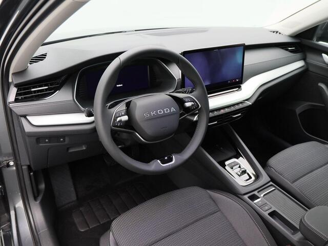 Skoda OCTAVIA Combi Business Edition Plus 1.5 TSI 115 PK | Automaat | Trekhaak | Stoelverwarming | Adaptive cruise control | Navigatie