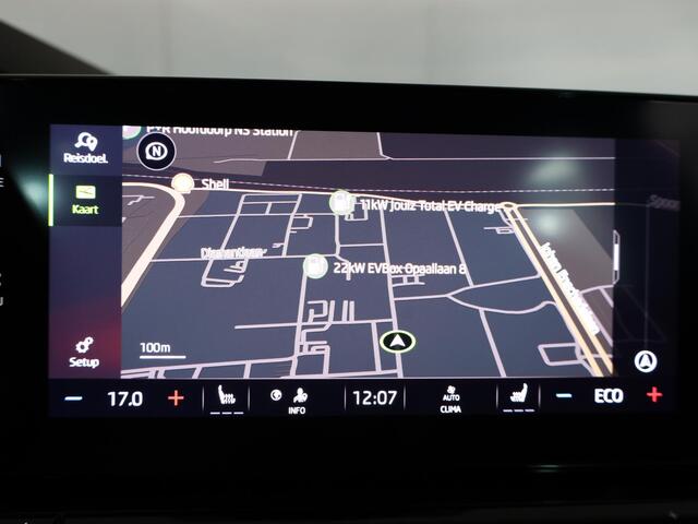 Skoda OCTAVIA Combi 1.4 TSI iV PHEV Sportline Business 204 pk Automaat (DSG) | Verlengde garantie | Navigatie | Parkeersensoren | Adaptieve cruise control | Stoelverwarming |