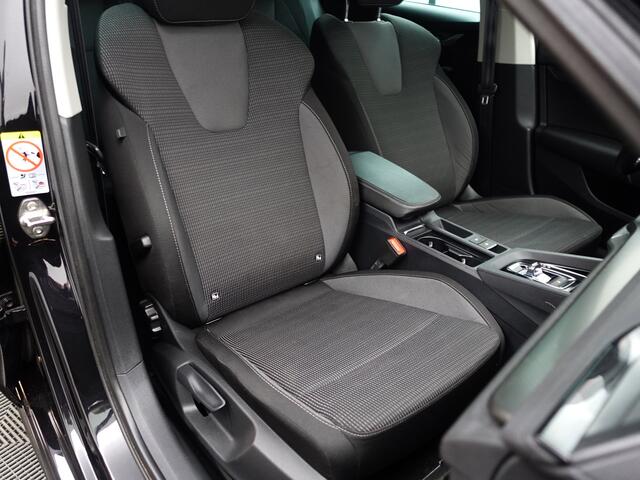 Skoda OCTAVIA Combi 1.0 e-TSI Business Edition Aut- Stuur/Stoelverwarming, Carplay, Android Auto, Sfeerverlichting, Camera, Ada Cruise