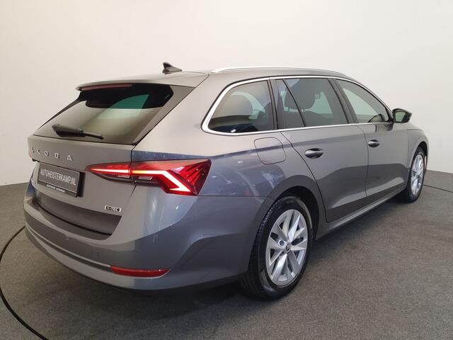 Skoda OCTAVIA Combi 1.5 e-TSI 150pk DSG/AUT Business Edition Wegklapbare trekhaak, Matrix, Camera