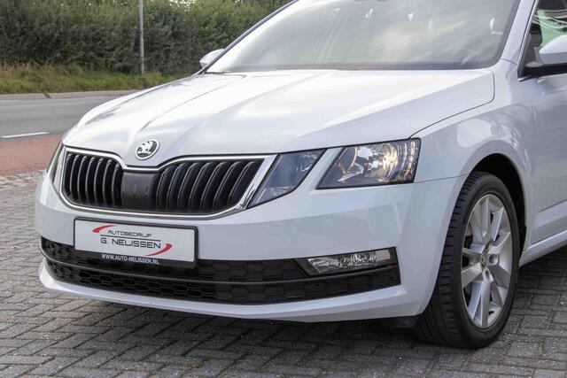 Skoda OCTAVIA Combi 1.0 TSI Greentech Business Edition