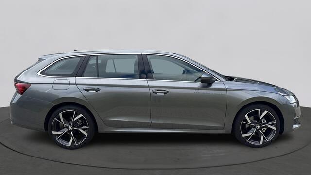 Skoda OCTAVIA Combi 1.5 TSI MHEV First Edition