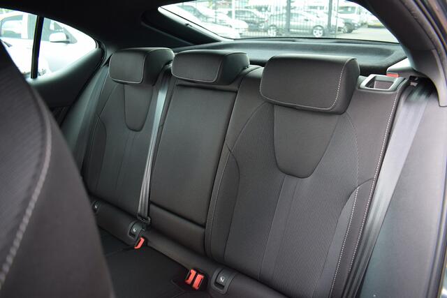 Skoda OCTAVIA 1.0 e-TSI Sport Business | Automaat | Apple CarPlay | Virtual | Sportstoelen