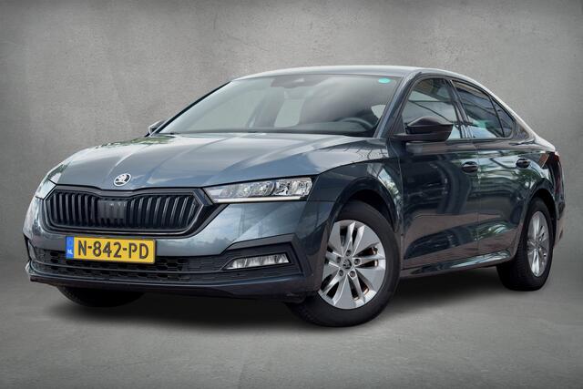 Skoda OCTAVIA 1.0 e-TSI Sport Business | Automaat | Apple CarPlay | Virtual | Sportstoelen