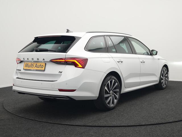 Skoda OCTAVIA Combi 1.4 TSI iV Plug In Hybrid Sportline Business PHEV | Head-Up | Sportstoelen Memory & Verwarmd | Canton Audio | 19"L.M | Virtual | Keyless | Apple Carplay | Parkassist | Sfeerverlichting |