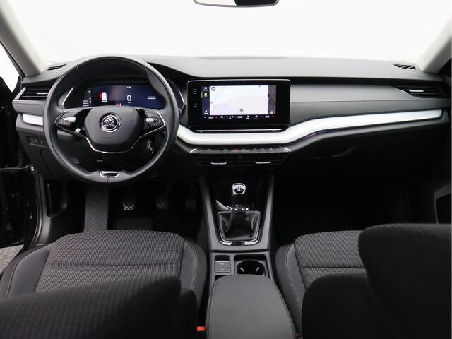 Skoda OCTAVIA Combi 1.0 TSI Business Edition/ lage km/ zeer mooi!