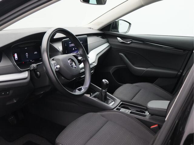 Skoda OCTAVIA Combi 1.0 TSI Business Edition/ lage km/ zeer mooi!