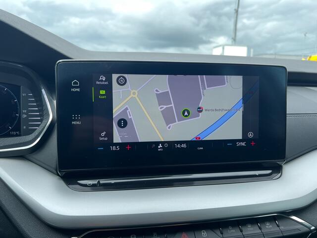 Skoda OCTAVIA Combi 1.0 TSI 110pk H6 Business Edition Climate Control Navigatie Elektr Achterklep