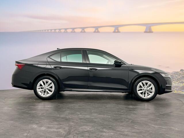 Skoda OCTAVIA Business Edition 1.5 TSI m-HEV 85 kW / 115 PK Hatc