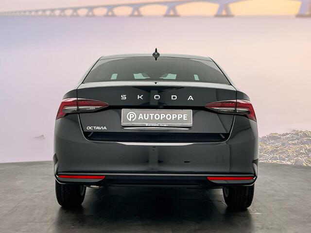 Skoda OCTAVIA Business Edition 1.5 TSI m-HEV 85 kW / 115 PK Hatc