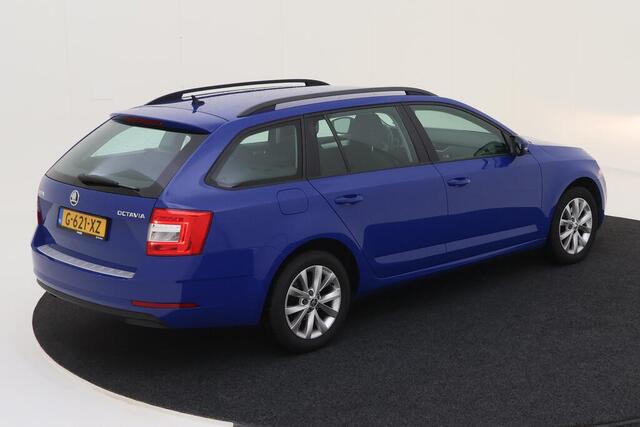 Skoda OCTAVIA Combi 1.5 TSI Greentech Sport Business AUTOMAAT | NAVI | NL-AUTO