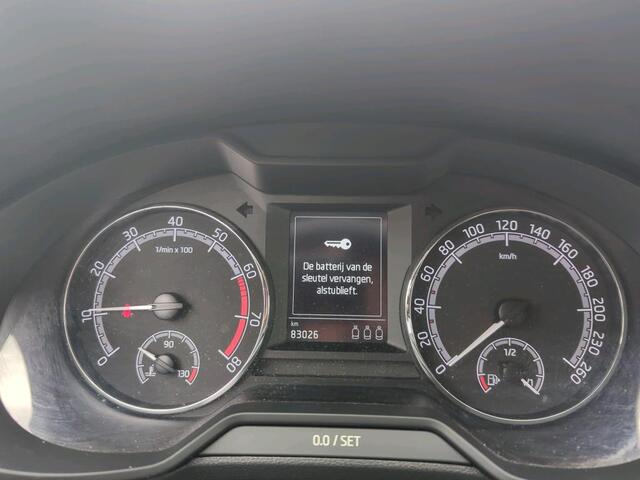 Skoda OCTAVIA Combi 1.5 TSI Greentech Sport Business AUTOMAAT | NAVI | NL-AUTO