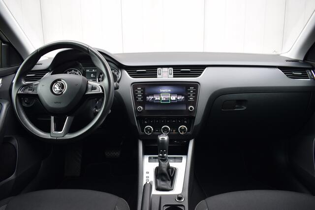 Skoda OCTAVIA Combi 1.4 TSi Automaat Greentech Style Business ECC | Carplay | Stoelverwarming | 18 Inch LMV