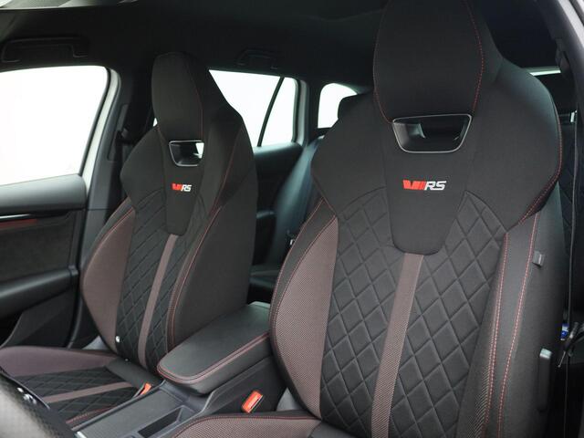 Skoda OCTAVIA Combi 1.4TSI 180kW/245PK RS iV PHEV DSG · Apple Car Play · Parkeersensoren · Stoelverwarming