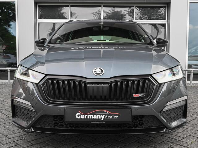Skoda OCTAVIA Combi 1.4 TSI RS iV PHEV RS-Zetels Pano Head-Up Keyless Camera Carbon Uitlaat-Sound