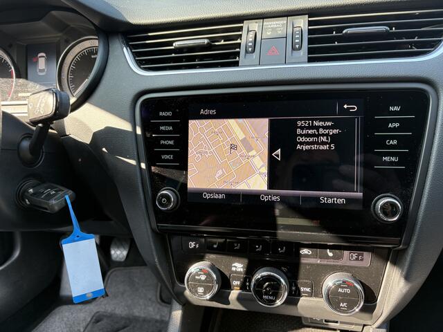 Skoda OCTAVIA Combi 1.0 TSI Greentech Business Edition