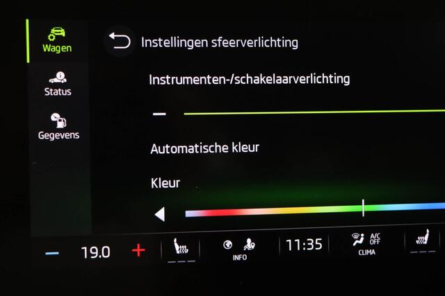 Skoda OCTAVIA Combi 1.0 TSI Business Edition | STOELVERWARMING | DAB | APPLE | EASY OPEN | CAMERA | 17"