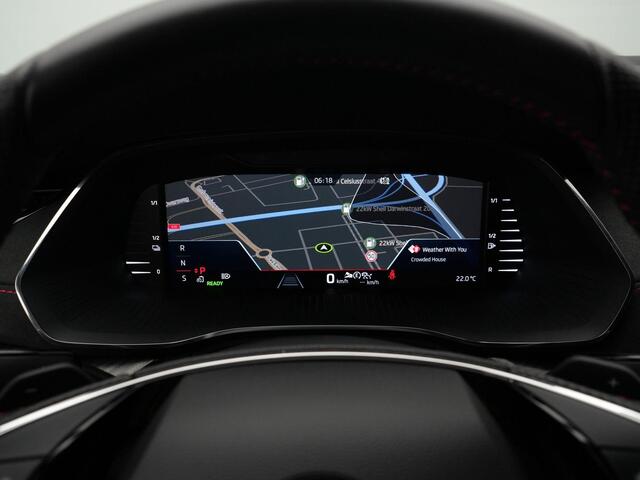 Skoda OCTAVIA Combi 1.4 TSI iV 245 pk DSG RS | Trekhaak | Stuur-/stoelverwarming | Achteruitrijcamera | Navigatie