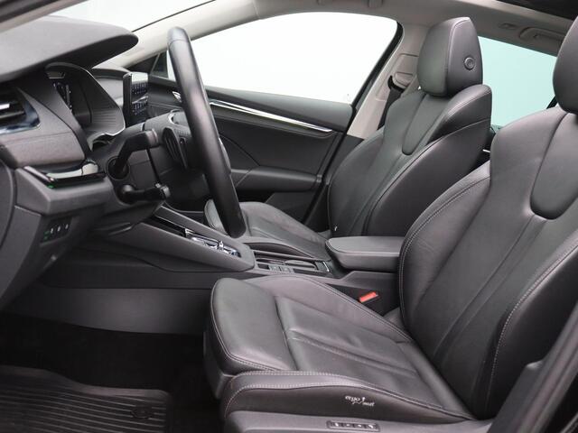 Skoda OCTAVIA Combi 1.4 TSI iV PHEV Business Edition Plus Leder, Panoramadak, 18" Perseus, Standkachel, Matrix Led, Elek. achterklep, Adaptive Cruise Control, Elek. stoelen, Ventilatie stoelen, Stoelverwarming achter