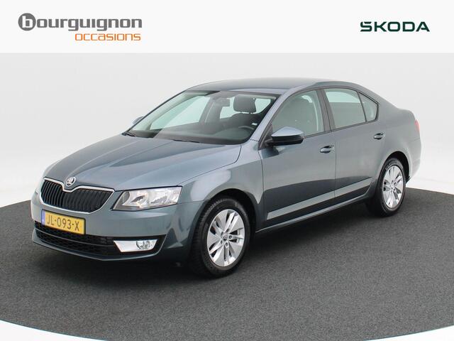 Skoda OCTAVIA 1.2 TSi 110 Pk Greentech Ambition | Trekhaak | Cruise Control | Airco | Originele Audio | Lm-Velgen | 113.153 Km!!