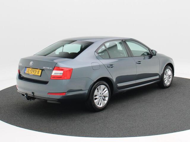 Skoda OCTAVIA 1.2 TSi 110 Pk Greentech Ambition | Trekhaak | Cruise Control | Airco | Originele Audio | Lm-Velgen | 113.153 Km!!