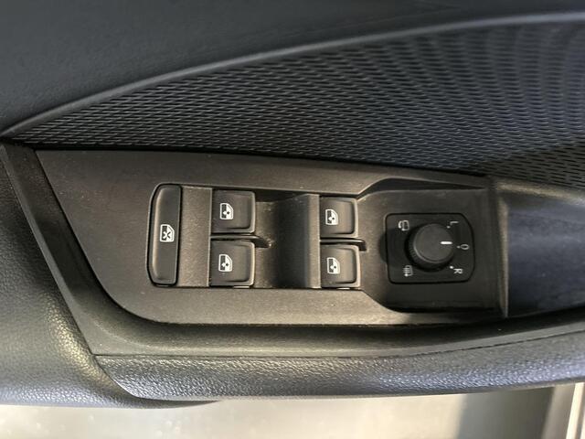 Skoda OCTAVIA Combi 1.0 e-TSI 110pk DSG Business Edition · Apple/Android Car Play · Adaptive Cruise Control · Navigatie · P-Sensoren · Stoelverwarming · 16'' Inch · Garantie t/m 21-08-2027 of 100.000km