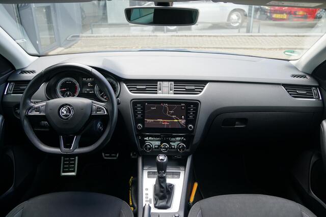 Skoda OCTAVIA 1.5 TSI Greentech Ambition Business Automaat + TREKHAAK / KEYLESS / VOORRUITVERWARMING