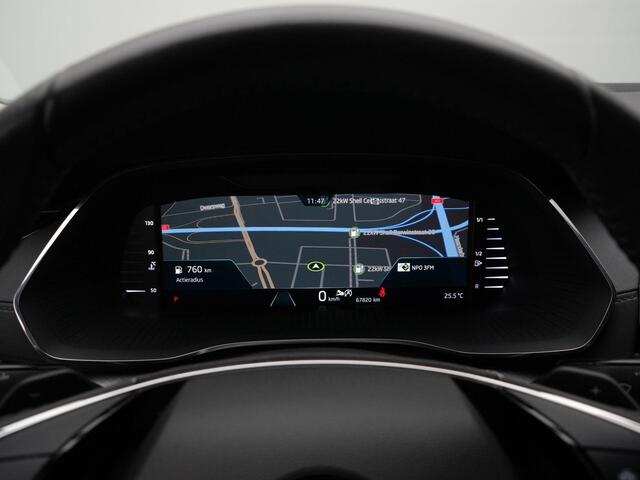 Skoda OCTAVIA Combi 1.0 e-TSI 110 pk DSG Business Edition | Trekhaak | Navigatie | Parkeersensoren voor/achter