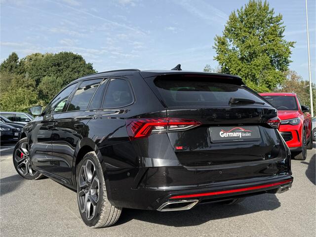 Skoda OCTAVIA Combi 1.4 TSI RS iV PHEV Business Pano Head-Up Canton Elektr. RS-Zetels ACC 19-Inch Keyless Side/Lane VOL!