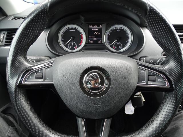 Skoda OCTAVIA 1.0 TSI BNS EDITION-Clima-Media app-Blth-Trkh-Cruise-Verw stl