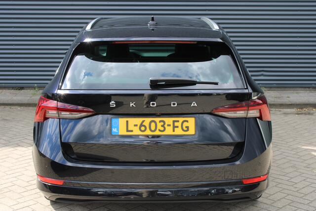 Skoda OCTAVIA Combi 1.5 e-TSI Business Edition Plus Leer Head-Up Full-Led Camera