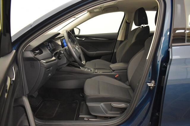 Skoda OCTAVIA Combi 1.0 E-TSI 110PK Business Edition Automaat