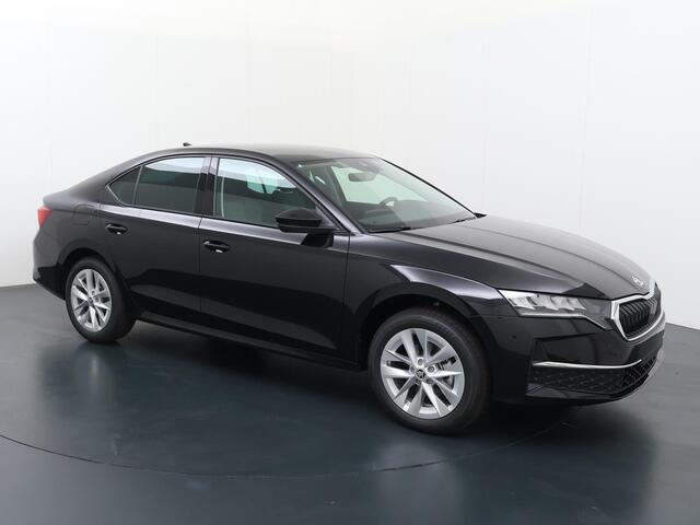 Skoda OCTAVIA Business Edition 1.5 TSI DSG | Automaat | Navigatie | Adaptieve cruise control | Apple Carplay/Android Auto | 17" lichtmetalen velgen |