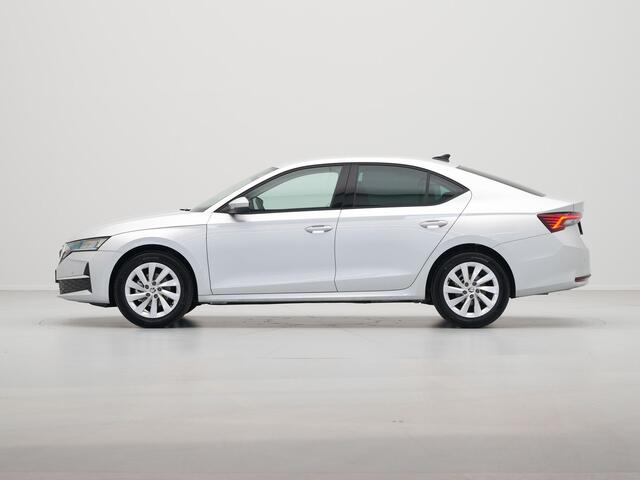 Skoda OCTAVIA 1.5 TSI MHEV First Edition *DEMO VOORDEEL*