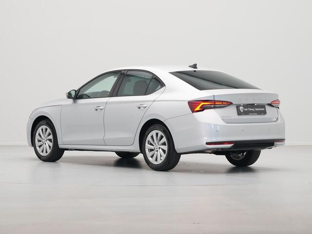Skoda OCTAVIA 1.5 TSI MHEV First Edition *DEMO VOORDEEL*
